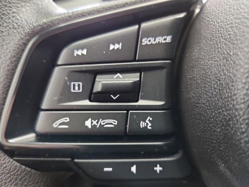 Used 2024 Subaru Crosstrek 2.0i Premium image 13