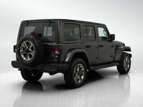 Used 2019 Jeep Wrangler Unlimited Sahara w/ Uconnect 4C Nav & Sound Group image 6