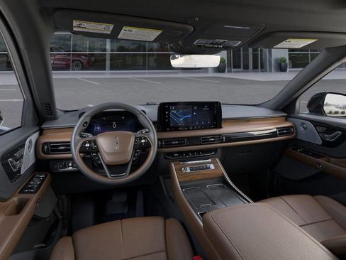New 2026 Lincoln Aviator Reserve w/ Luxury Package image 9