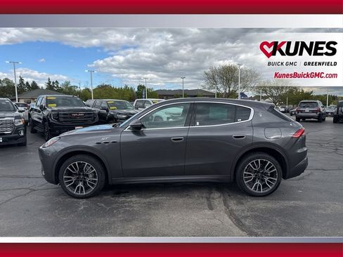 Used 2023 Maserati Grecale GT AWD/4WD image 37