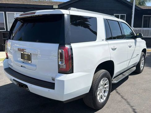 Used 2017 GMC Yukon SLT AWD/4WD image 8