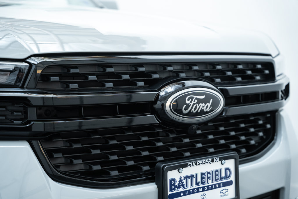 New 2026 Ford Ranger Lariat w/ Black Appearance Package AWD/4WD image 12
