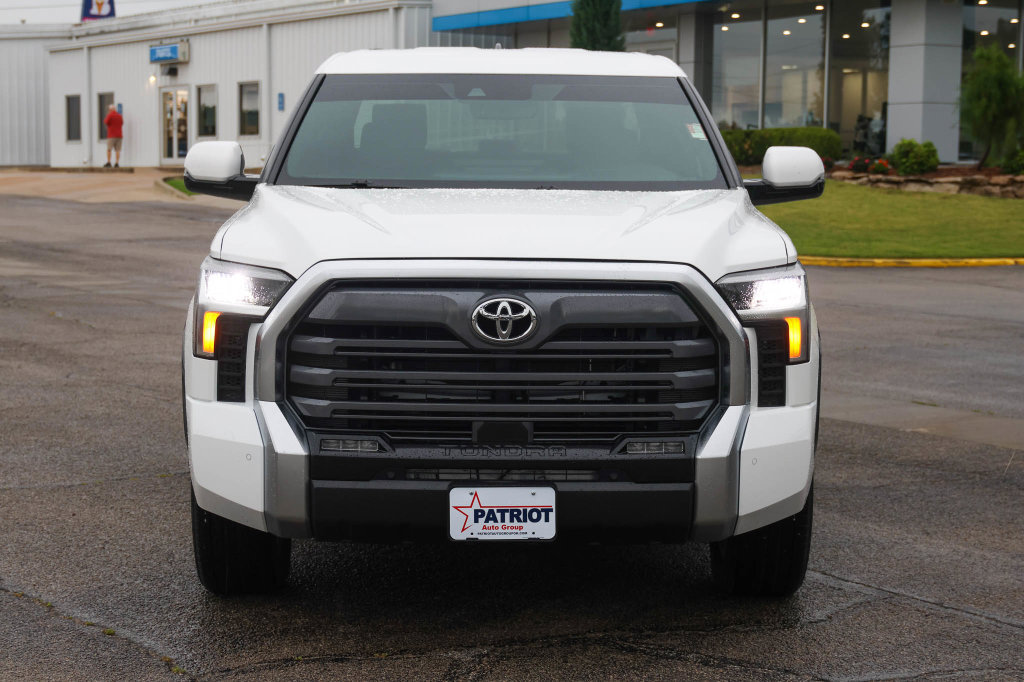 Used 2026 Toyota Tundra Limited w/ Power Package AWD/4WD image 2