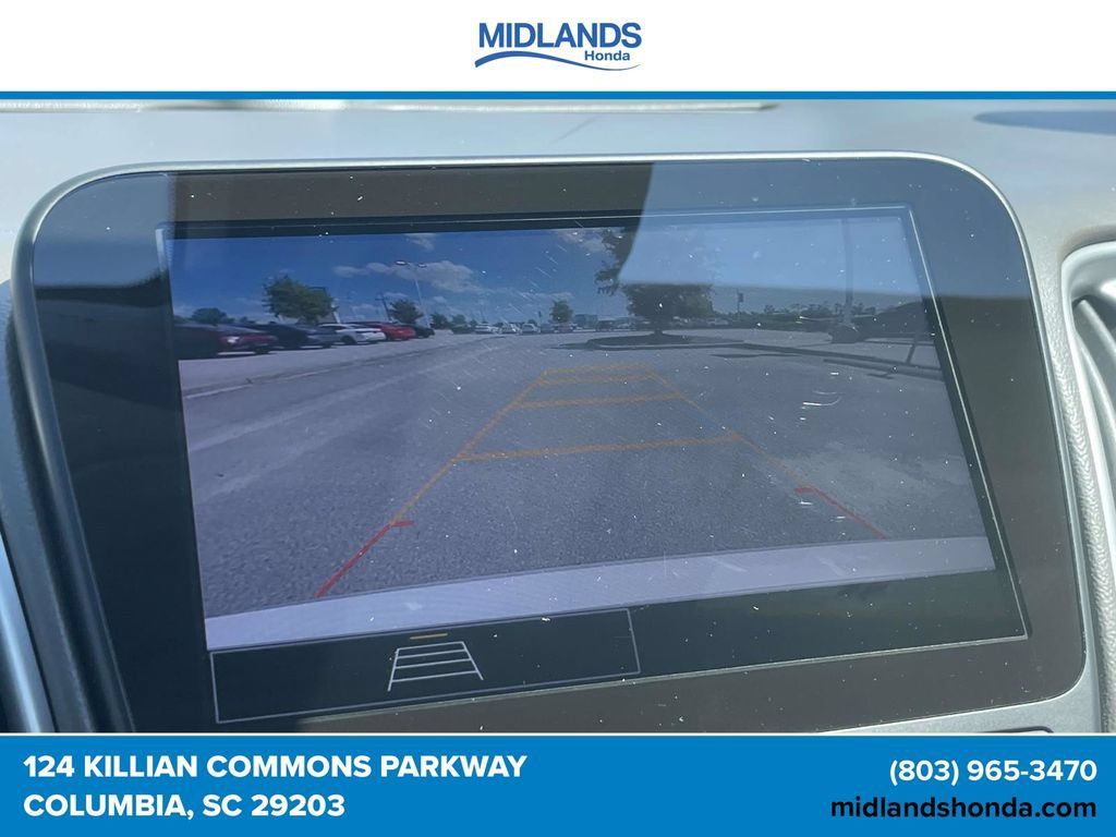 Used 2025 Chevrolet Malibu LT FWD image 26