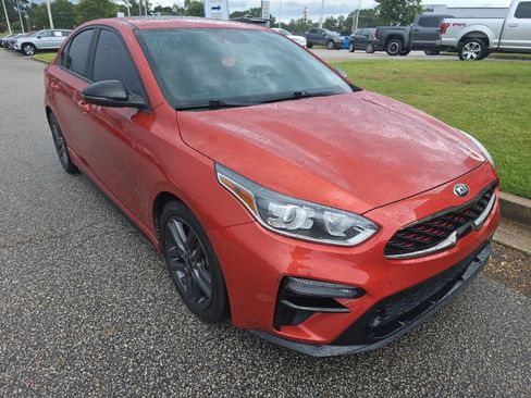 Used 2021 Kia Forte GT-Line w/ GT-Line Premium Package FWD image 9