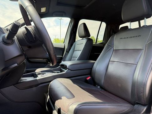 Used 2025 Honda Ridgeline Black Edition image 10