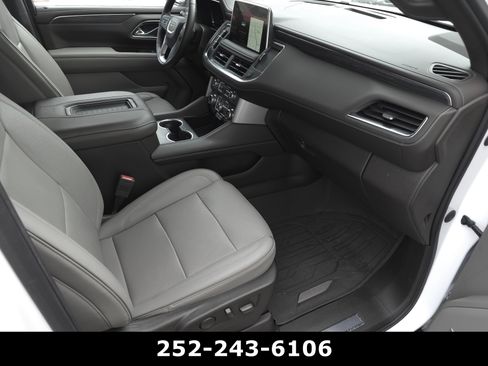 Used 2023 GMC Yukon SLT w/ SLT Premium Package image 47