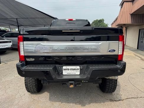 Used 2018 Ford F450 Platinum w/ Platinum Ultimate Package AWD/4WD image 5