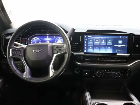 Certified 2024 Chevrolet Silverado 2500 LTZ w/ LTZ Plus Package image 8