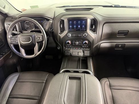 Used 2022 GMC Sierra 3500 Denali w/ Denali Ultimate Package AWD/4WD image 12