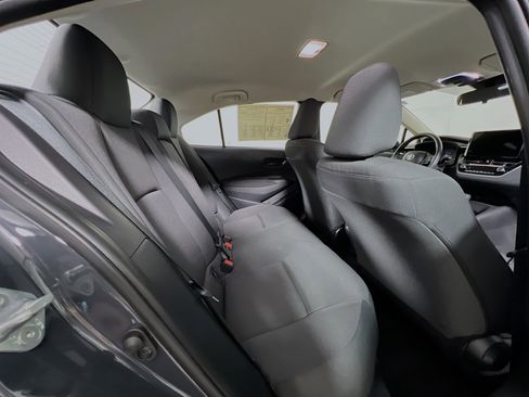 Used 2024 Toyota Corolla LE image 33