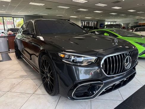 Used 2021 Mercedes-Benz S 580 4MATIC Sedan image 3