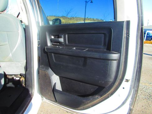 Used 2013 RAM 1500 Express image 5