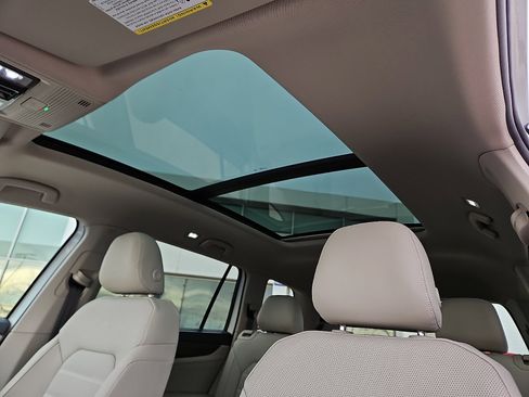 New 2026 Volkswagen Atlas SEL image 14