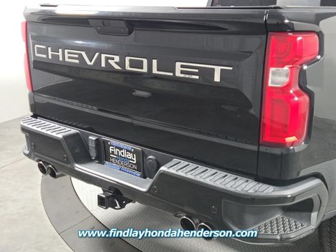 Used 2020 Chevrolet Silverado 1500 LT Trail Boss AWD/4WD image 5