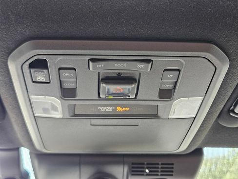 Used 2025 Toyota 4Runner Limited RWD image 27