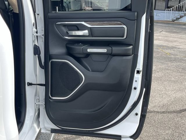 Used 2020 RAM 1500 Laramie AWD/4WD image 22