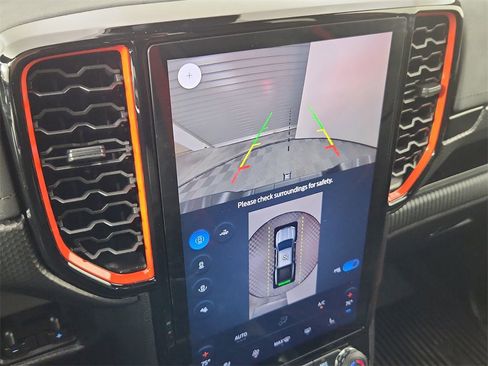 Used 2024 Ford Ranger Raptor image 21