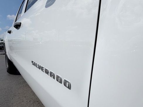Used 2018 Chevrolet Silverado 1500 W/T image 21