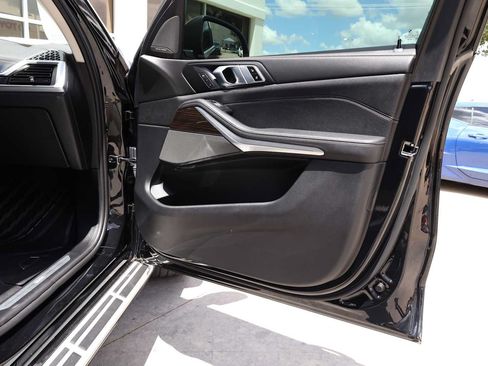 Used 2024 BMW X7 xDrive40i AWD/4WD image 46