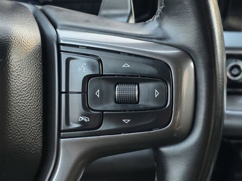 Used 2023 Chevrolet Silverado 1500 High Country w/ Technology Package image 34