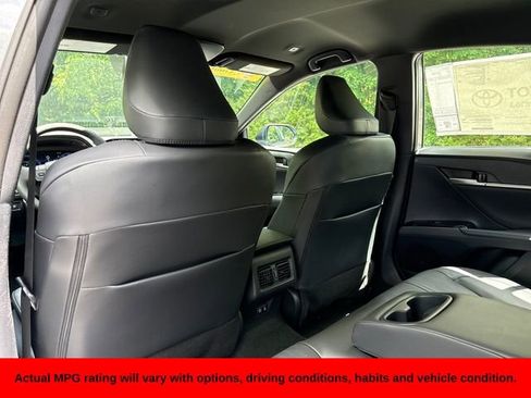 Used 2026 Toyota Camry XSE FWD image 17