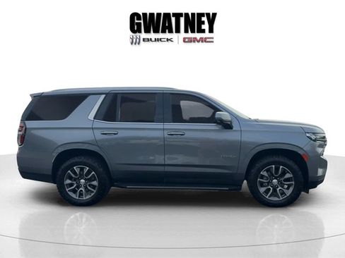 Used 2022 Chevrolet Tahoe LT w/ Luxury Package image 7