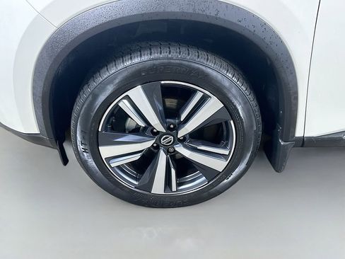 Used 2021 Nissan Rogue SL FWD image 8