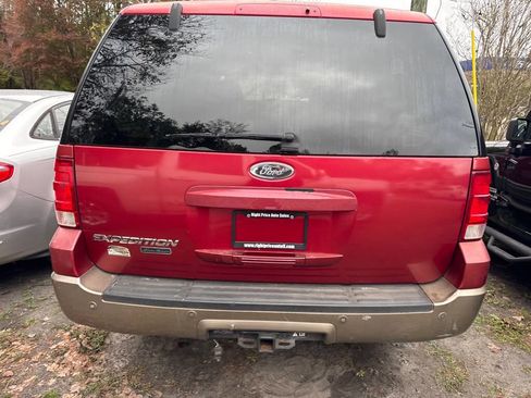 Used 2004 Ford Expedition Eddie Bauer image 8