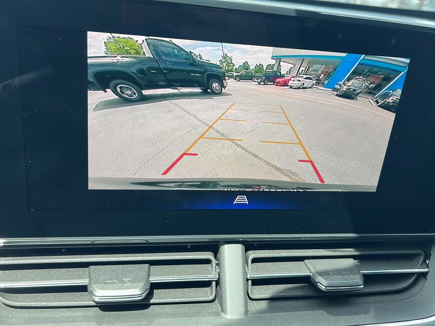 Used 2024 Chevrolet Trax ACTIV FWD image 15