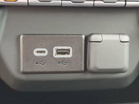 Used 2024 Chevrolet Silverado 1500 Custom Trail Boss image 19