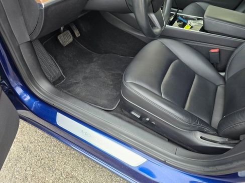 Used 2018 Tesla Model 3 Long Range image 18