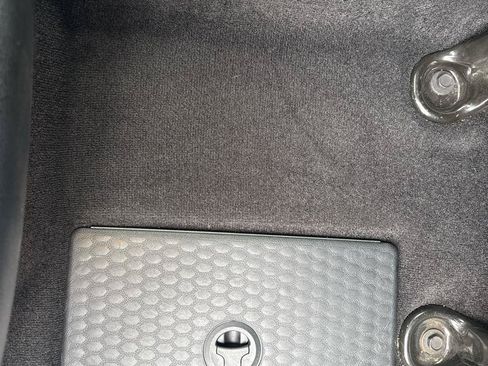 Used 2017 RAM 1500 Laramie RWD image 18