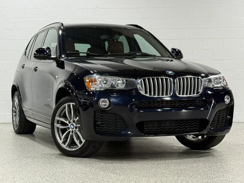 Used 2017 BMW X3 xDrive28i AWD/4WD image 4