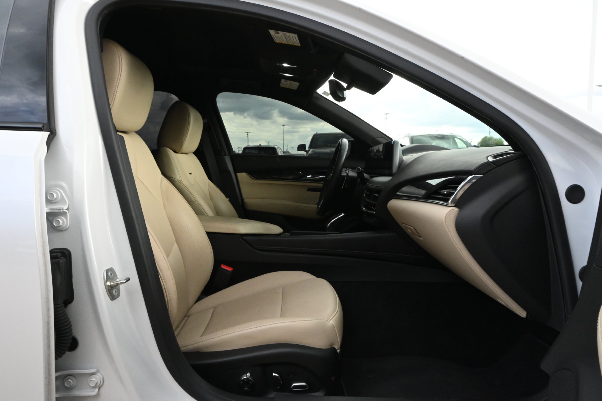 Certified 2025 Cadillac CT5 Premium Luxury w/ Technology Package RWD image 23