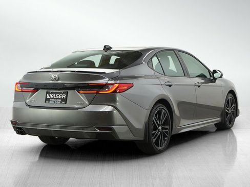 Used 2025 Toyota Camry XSE AWD/4WD image 5