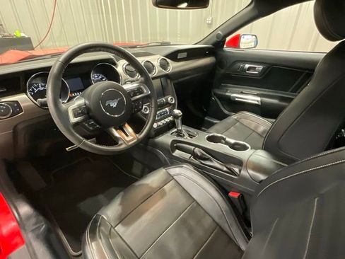 Used 2015 Ford Mustang GT Premium w/ Equipment Group 401A RWD image 9