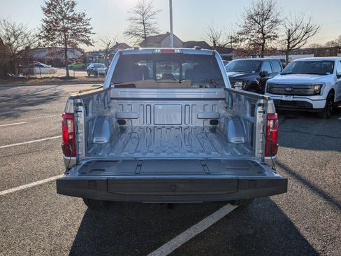 New 2025 Ford F150 XLT w/ Equipment Group 302A MID image 9