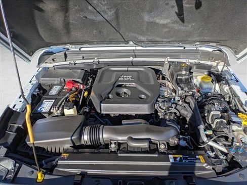 Used 2021 Jeep Wrangler Unlimited Sport image 22