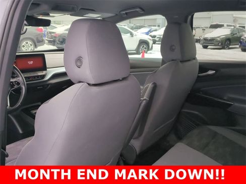 Used 2022 Volkswagen ID.4 Pro image 17