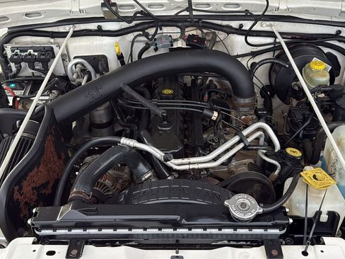 Used 2001 Jeep Wrangler Sahara image 22