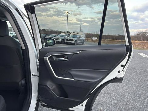 Used 2024 Toyota RAV4 XLE image 18