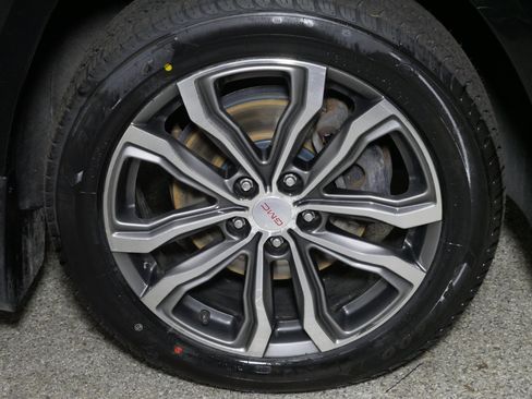 Used 2018 GMC Terrain Denali image 15