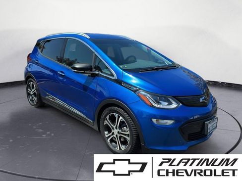 Used 2021 Chevrolet Bolt Premier w/ Infotainment Package FWD image 1