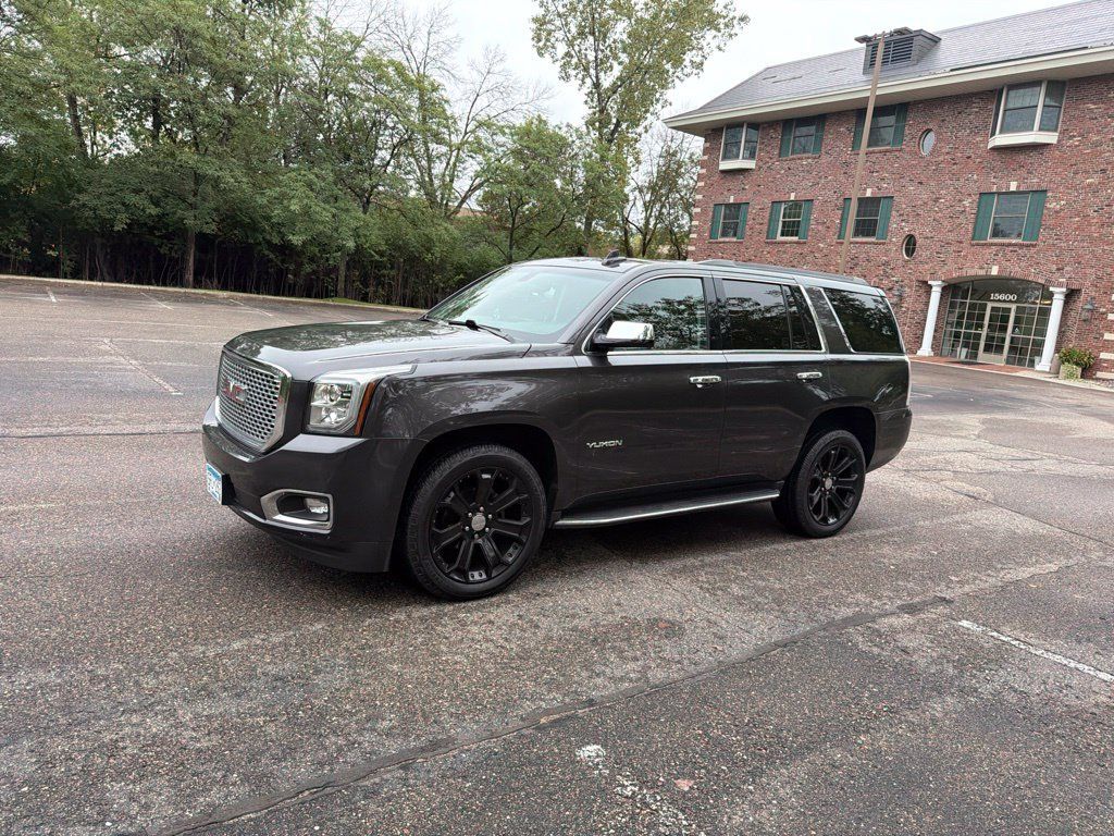 Used 2018 GMC Yukon SLE AWD/4WD image 3