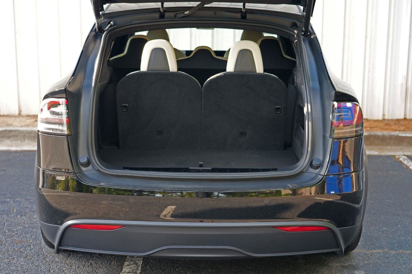 Used 2023 Tesla Model X AWD/4WD image 10