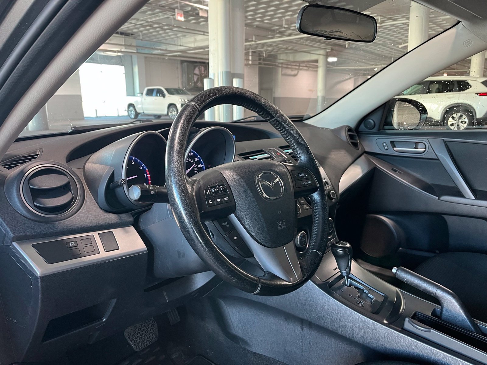 Used 2013 MAZDA MAZDA3 i Touring FWD image 15
