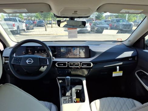New 2026 Nissan Sentra SL w/ Floor Mat Package FWD image 25