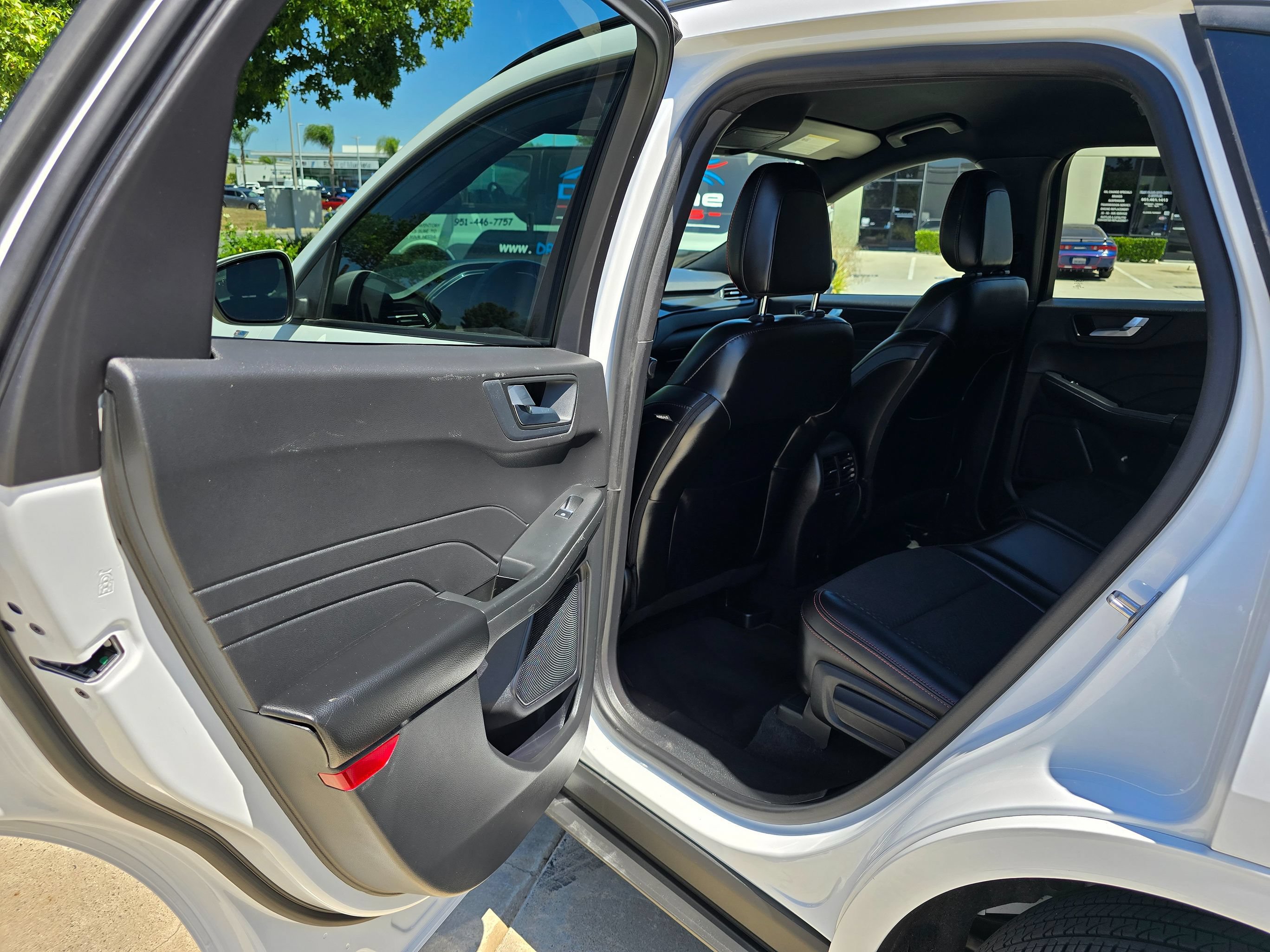 Used 2023 Ford Escape ST-Line Select AWD/4WD image 20