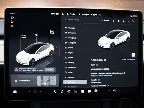 Used 2023 Tesla Model 3 Standard Range image 21
